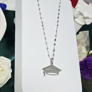 Silver Graduation Cap Pendant Necklace 18” Stainless Steel Lip Chain Grad Gift